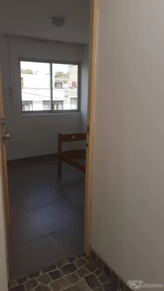 HABITACION - ALQUILO — foto 1