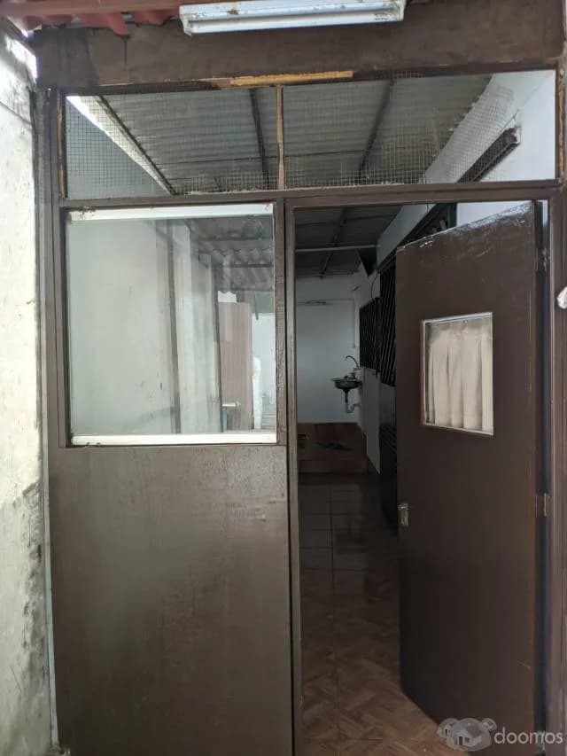 Se alquila mini departamento con entrada independiente. — foto 4