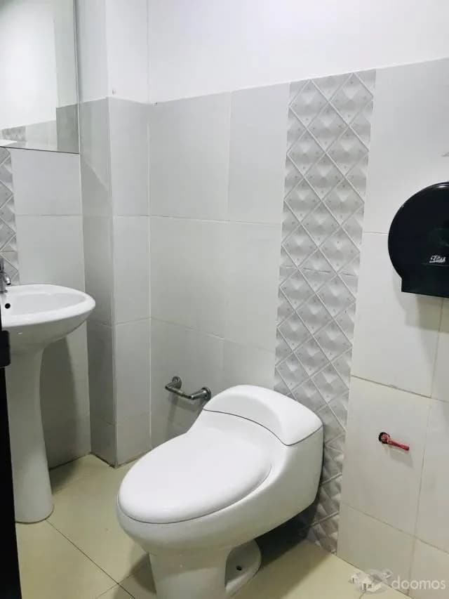 Guardia Civil alquiler  oficina  implementada 7 ambientes — foto 5