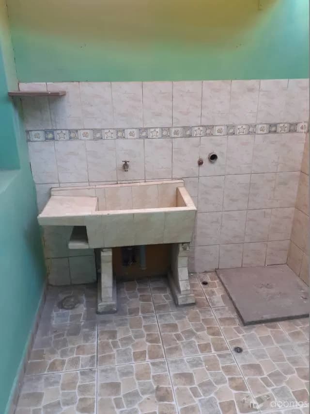Se Alquila departamento en Umacollo — foto 4