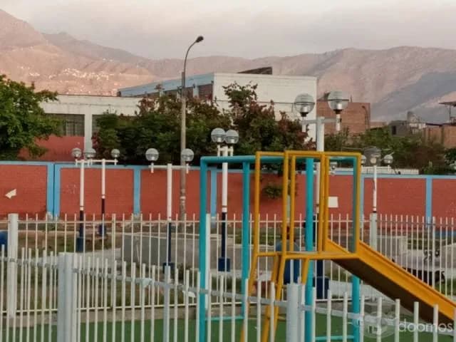 venta local para negocio — foto 2