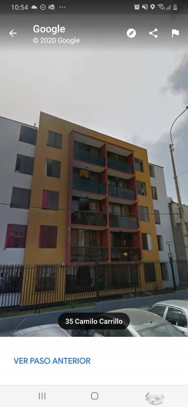 ALQUILO CÉNTRICO DEPARTAMENTO EN SEGUNDO PISO. — foto 1