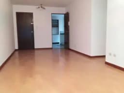 DEPARTAMENTO EN PRIMER PISO EXCLUSIVO + COCHERA PRIVADA