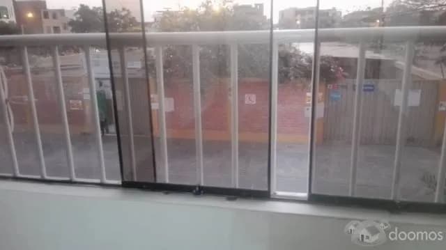 LINDO DEPARTAMENTO TOTALMENTE ACOGEDOR EN AVENIDA LOS ALISOS — foto 3