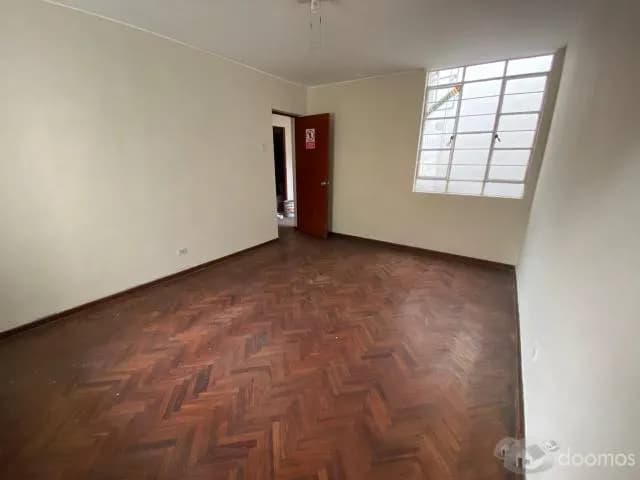 VENTA DE BONITA CASA EN PUEBLO LIBRE — foto 9