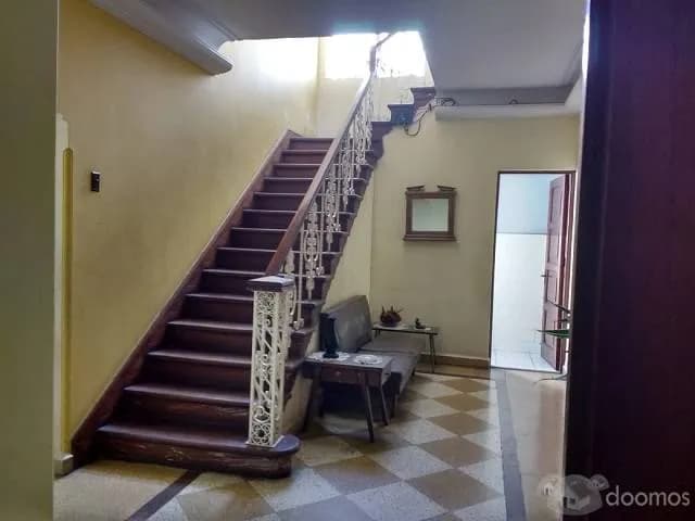 EXCELENTE UBICACIÓN DE CASA EN MIRAFLORES — foto 5