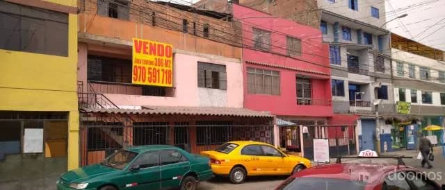 REMATE CASA COMO TERRENO ALTAMENTE COMERCIAL — foto 2