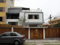 VENTA DE INMUEBLE EN MIRAFLORES