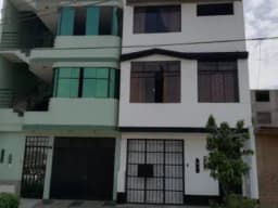 VENTA DE CASA EN URB. LUCYANA - CARABAYLLO.