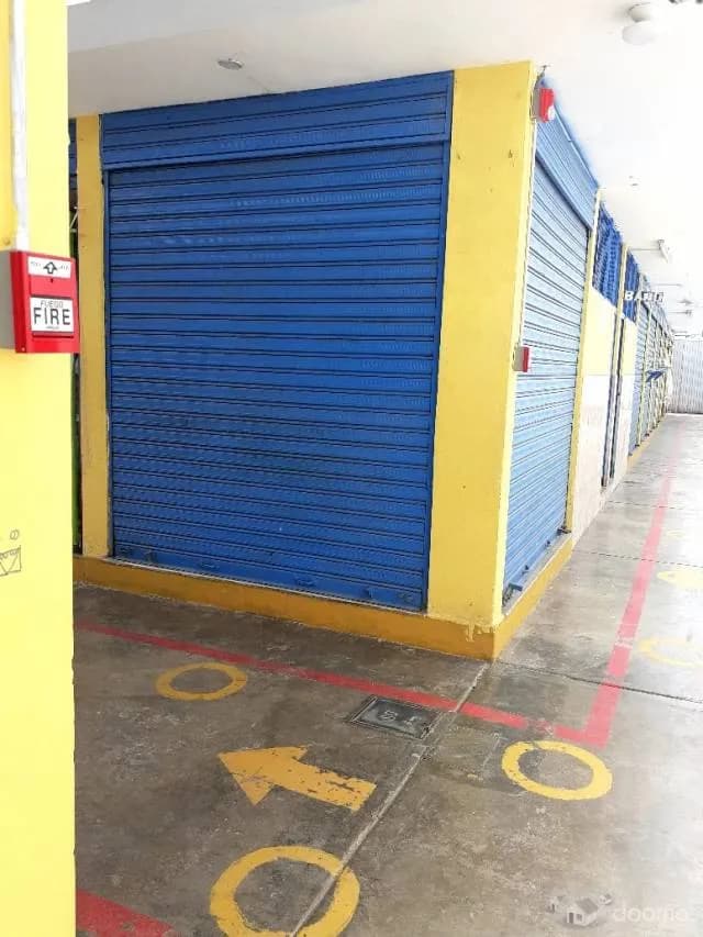 VENTA DE STAND EN EL MERCADO LOS PROCERES DE SURCO — foto 3