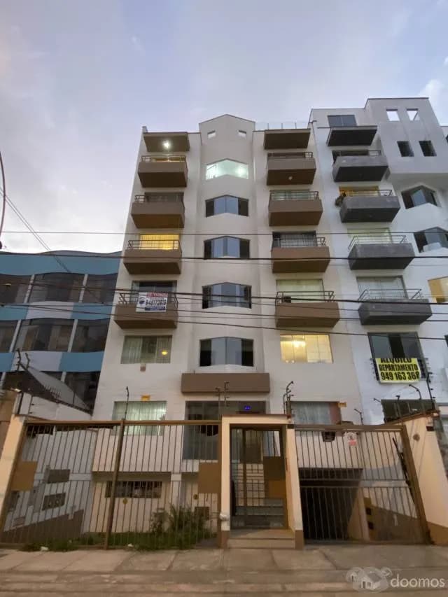 SE VENDE PENTHOUSE EN PUEBLO LIBRE — foto 1