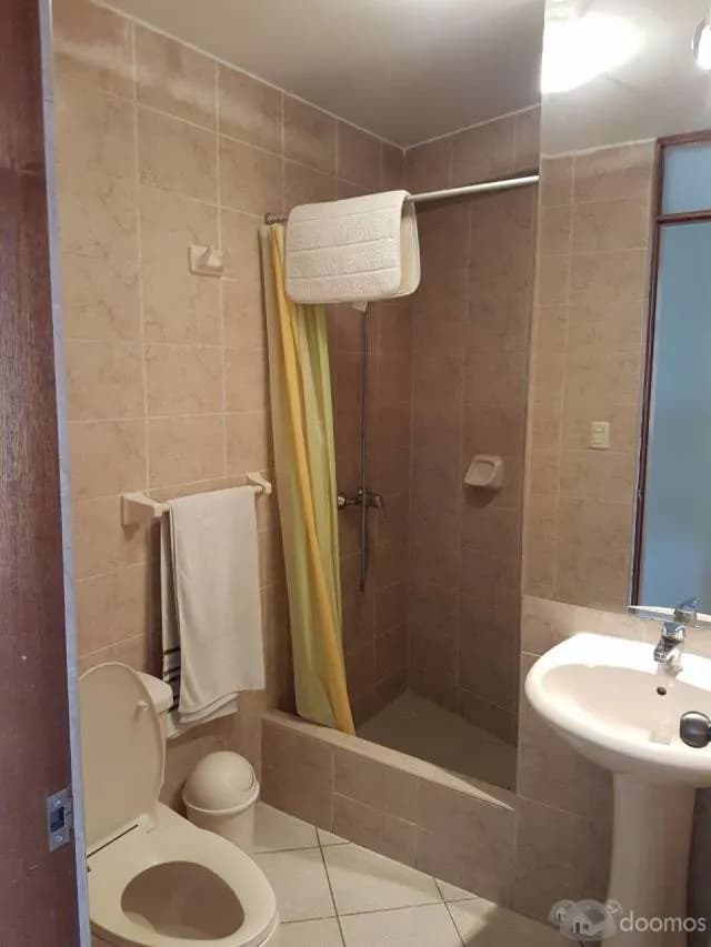 DEPARTAMENTO FULL AMOBLADO  3 DORMITORIOS  + 2 BAÑOS + COCHERA — foto 5