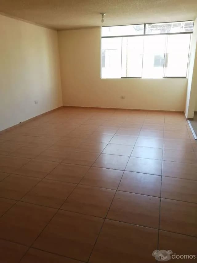 Venta departamento Breña, remodelado — foto 2