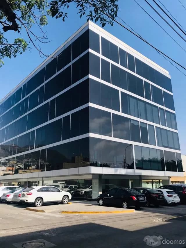 ALQUILER DE OFICINA IMPLEMENTADA 3ER PISO EN SURCO — foto 1