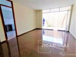 AMPLIA CASA EN VENTA de 03 pisos, URB SAN ISIDRO I ETAPA