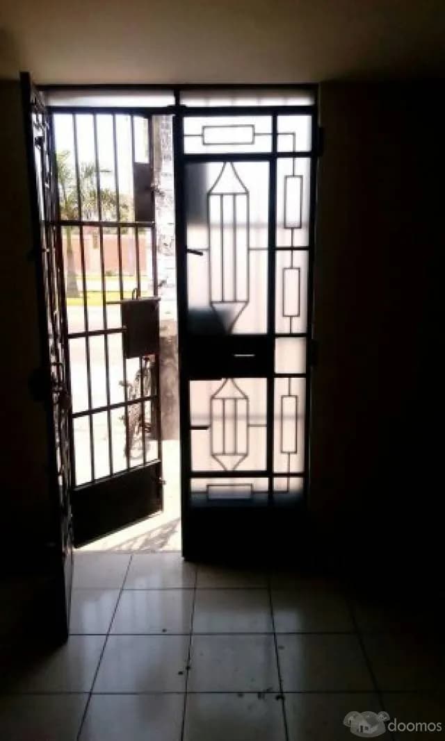 SE ALQUILA LOCAL COMERCIAL — foto 2