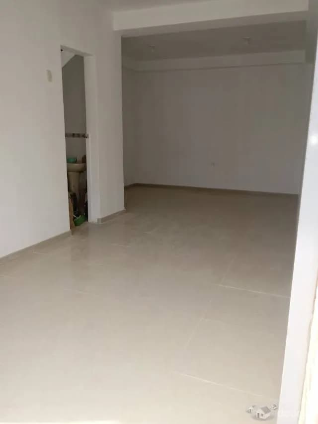 ALQUILER LOCAL COMERCIAL — foto 4