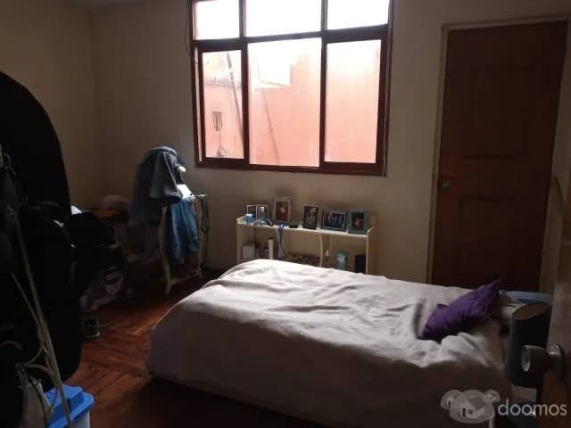 CASA FRENTE A HERMOSO  PARQUE EN BELLAVISTA — foto 7
