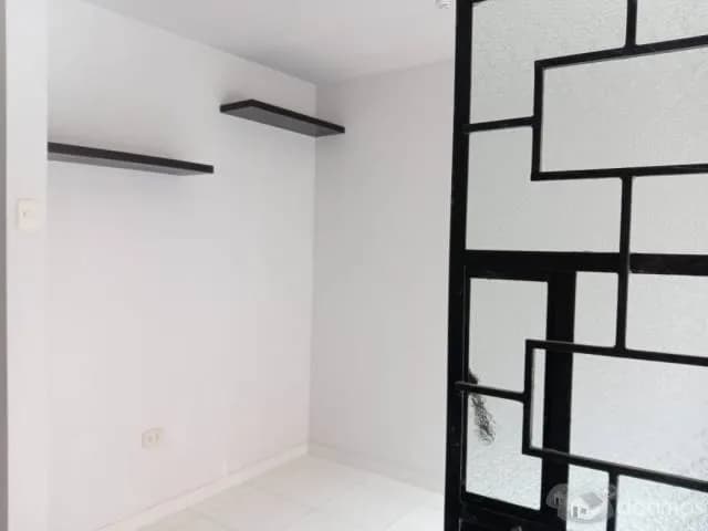 Se alquila Minidepartamento — foto 4