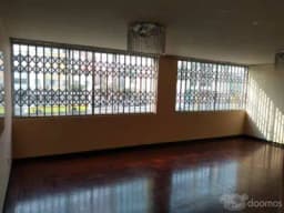 Departamento en 2do piso - 115m2 - 2 dorm. - 1 cochera techada en Jesús María