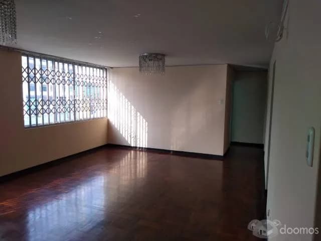 Departamento en 2do piso - 115m2 - 2 dorm. - 1 cochera techada en Jesús María — foto 2