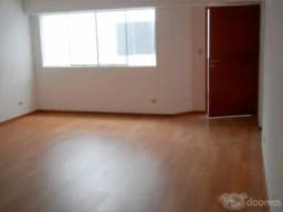 Lindo Departamento con cochera y deposito