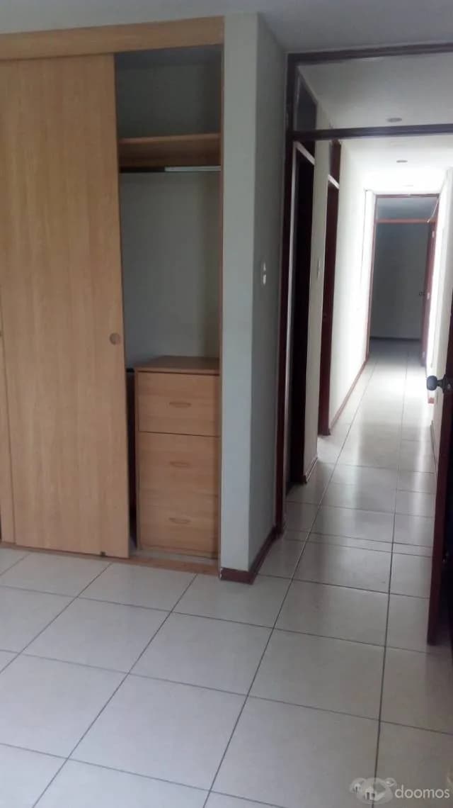 ALQUILO DEPARTAMENTO SEMI DUPLEX EN CONDOMINIO — foto 2