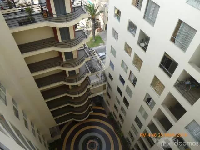 Vendo departamento en Jesus Maria, 2 cuartos con terraza — foto 1