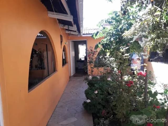 VENDO CASA EN LUGAR ESTRATEGICO — foto 1