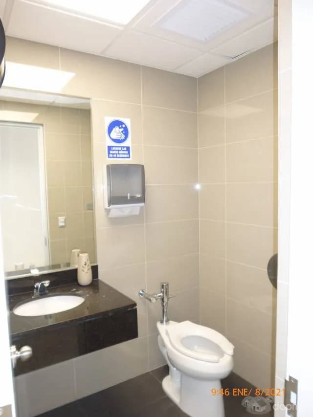 ALQUILER OFICINA DE 141.29 m2 — foto 7