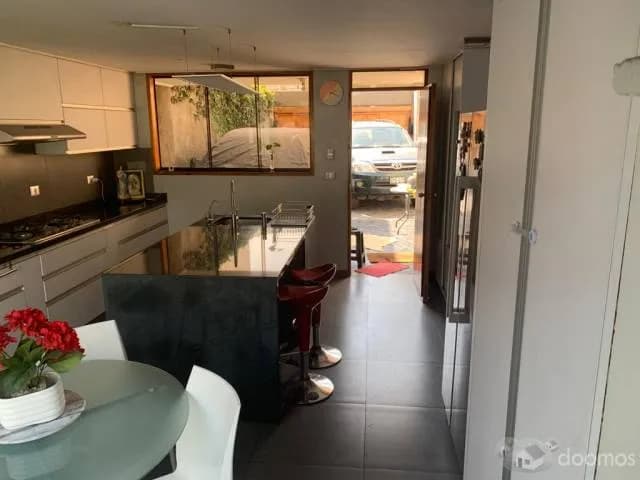 HERMOSA CASA EN SURCO DENTRO DE LA URB. HIGUERETA — foto 12