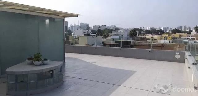Venta de Bonito Dúplex en San Isidro de 150 m2 — foto 2
