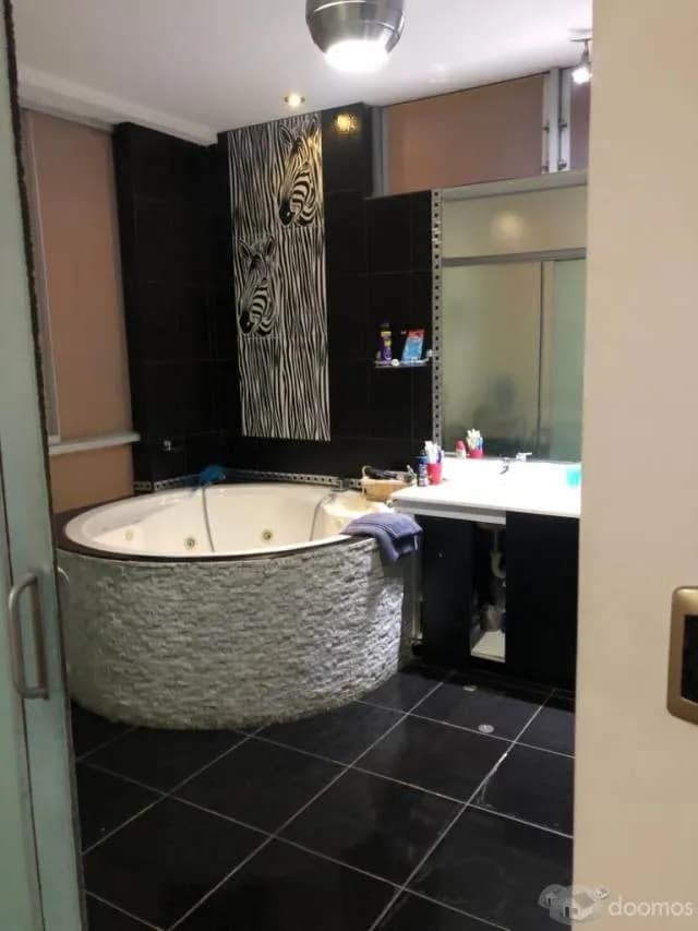 Moderna Casa con Acabados de Primera — foto 3