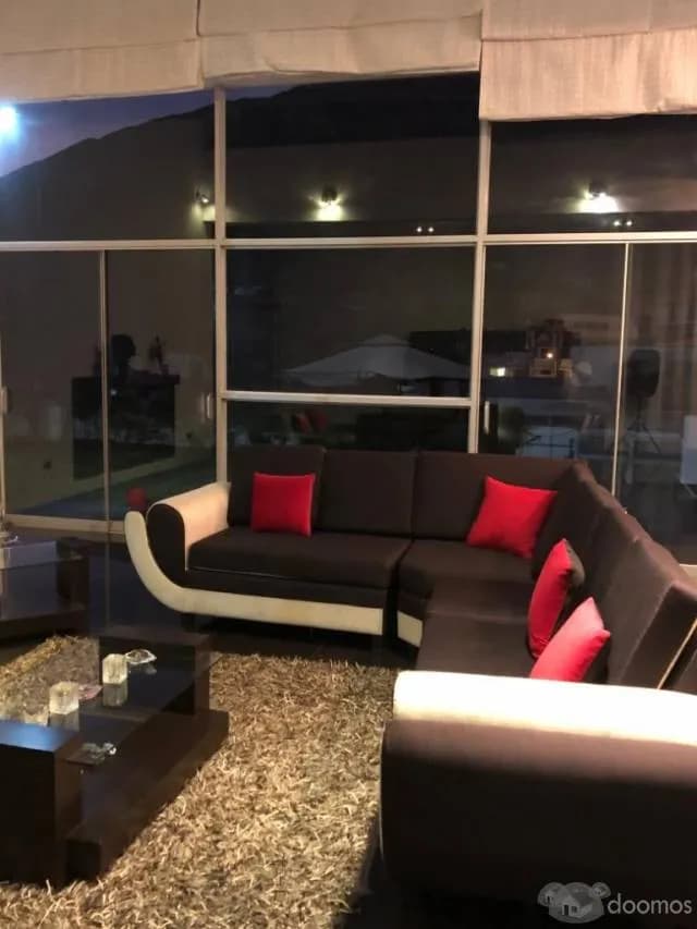 Moderna Casa con Acabados de Primera — foto 5