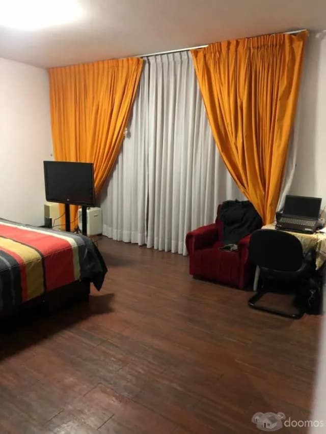 Moderna Casa con Acabados de Primera — foto 6