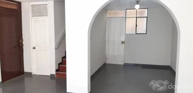 VENTA DEPARTAMENTO CENTRO DE CHICLAYO — foto 2