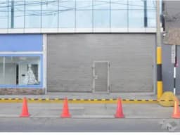 ALQUILER DE LOCAL COMERCIAL EN CENTRO EMPRESARIAL DE 842 M2 EN ATE