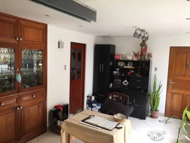 DPTO. EN AV. ENCALADA A 2 CUADRAS DE AV. PRIMAVERA — foto 2