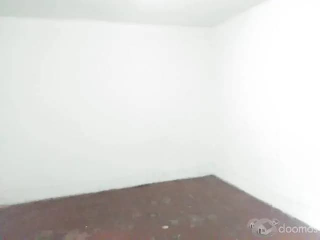 VENDO DEPARTAMENTO A 2 CUADRAS DE GAMARRA — foto 1