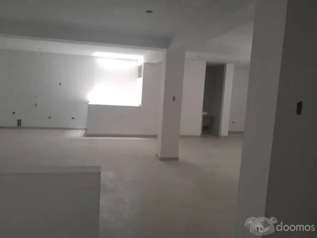 Local comercial SMP — foto 4
