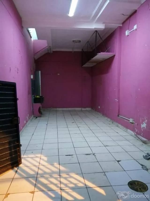 LOCAL COMERCIAL FRENTE ESTADIO NACIONAL — foto 1
