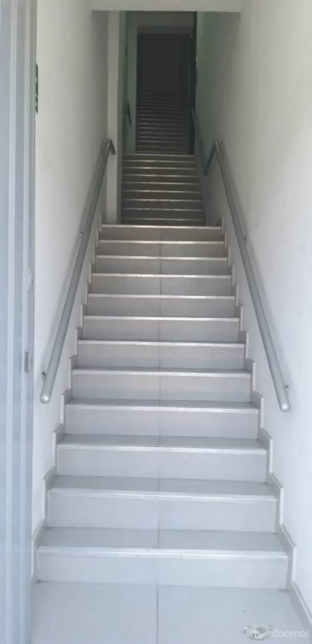 SE ALQUILA EDIFICIO DE 4 PISOS EN ESTRENO VILLA MARIA DEL TRIUNFO — foto 8