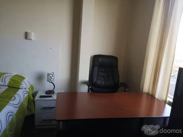 ALQUILO hermoso departamento amoblado a dos cuadras de la AV. ejército — foto 2