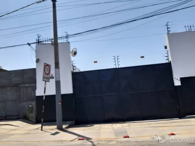 LOCAL COMERCIAL O INDUSTRIAL — foto 6