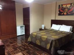 SE ALQUILA HERMOSO ESTUDIO AMERICANO SIN O CON MUEBLES Y EQUIPOS ALT.51 DE AV. BENAVIDES A SOLO CABALLERO
