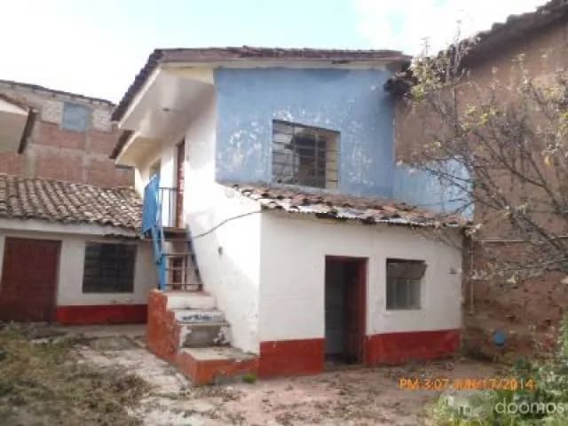 EN VENTA CASA COMO TERRENO EN AVENIDA ALTA — foto 1