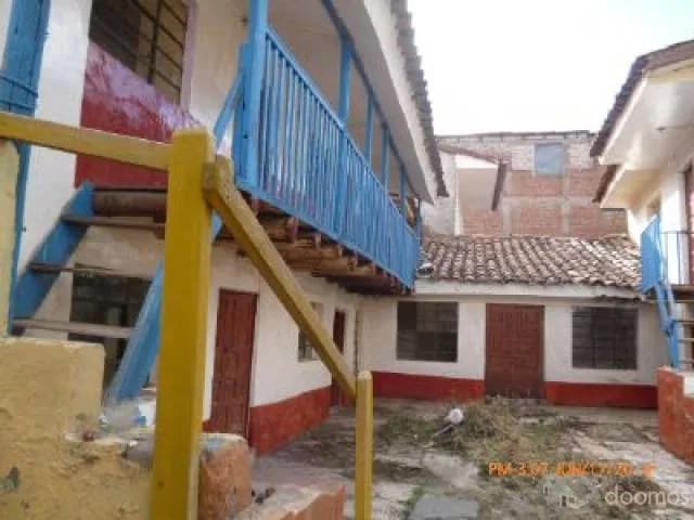 EN VENTA CASA COMO TERRENO EN AVENIDA ALTA — foto 2