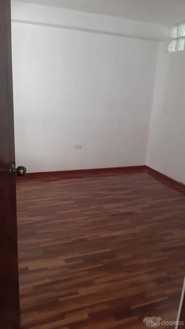 EN VENTA DEPARTAMENTO EN URB. COVIPOL — foto 9