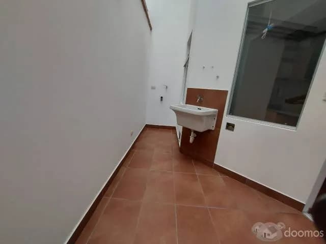 ALQUILO DEPARTAMENTO CON COCHERA EN BARRANCO s/2000 — foto 5