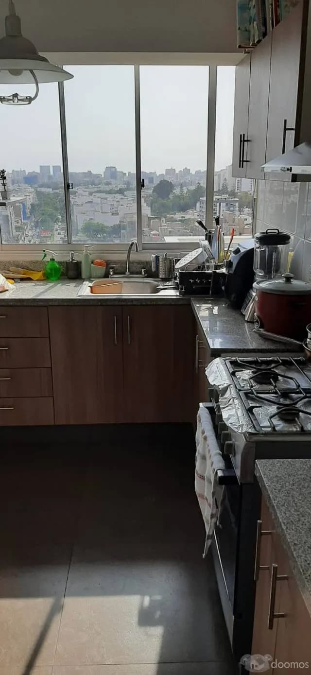 BELLISIMO DEPARTAMENTO  VISTA  A PARQUE EN SURQUILLO — foto 13